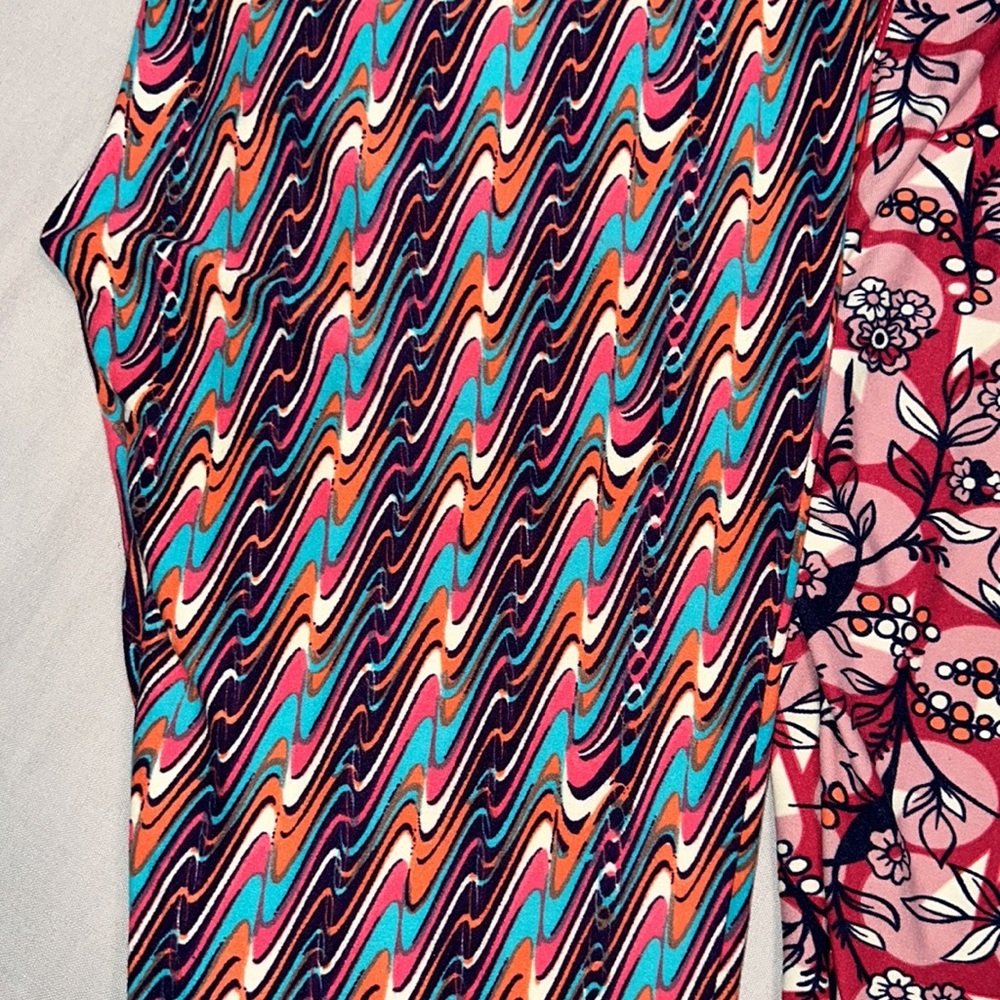 Bundle Of Lularoe Leggings Os - image 7